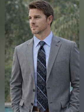 Robert Graham Silk Tie Men’s Size 59” L X 3” W Stripe/Pattern